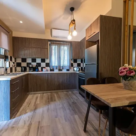 The Olive Garden Apartment *